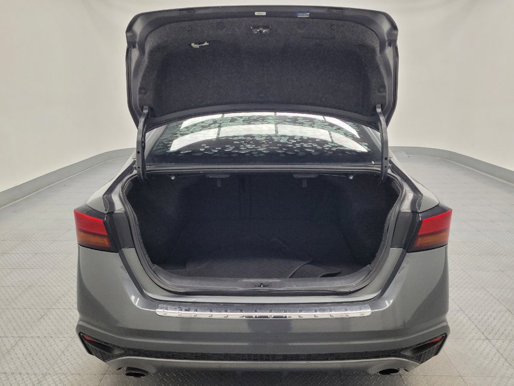 Used 2019 Nissan Altima 2.5 SR w/ SR Premium Package FWD image 29
