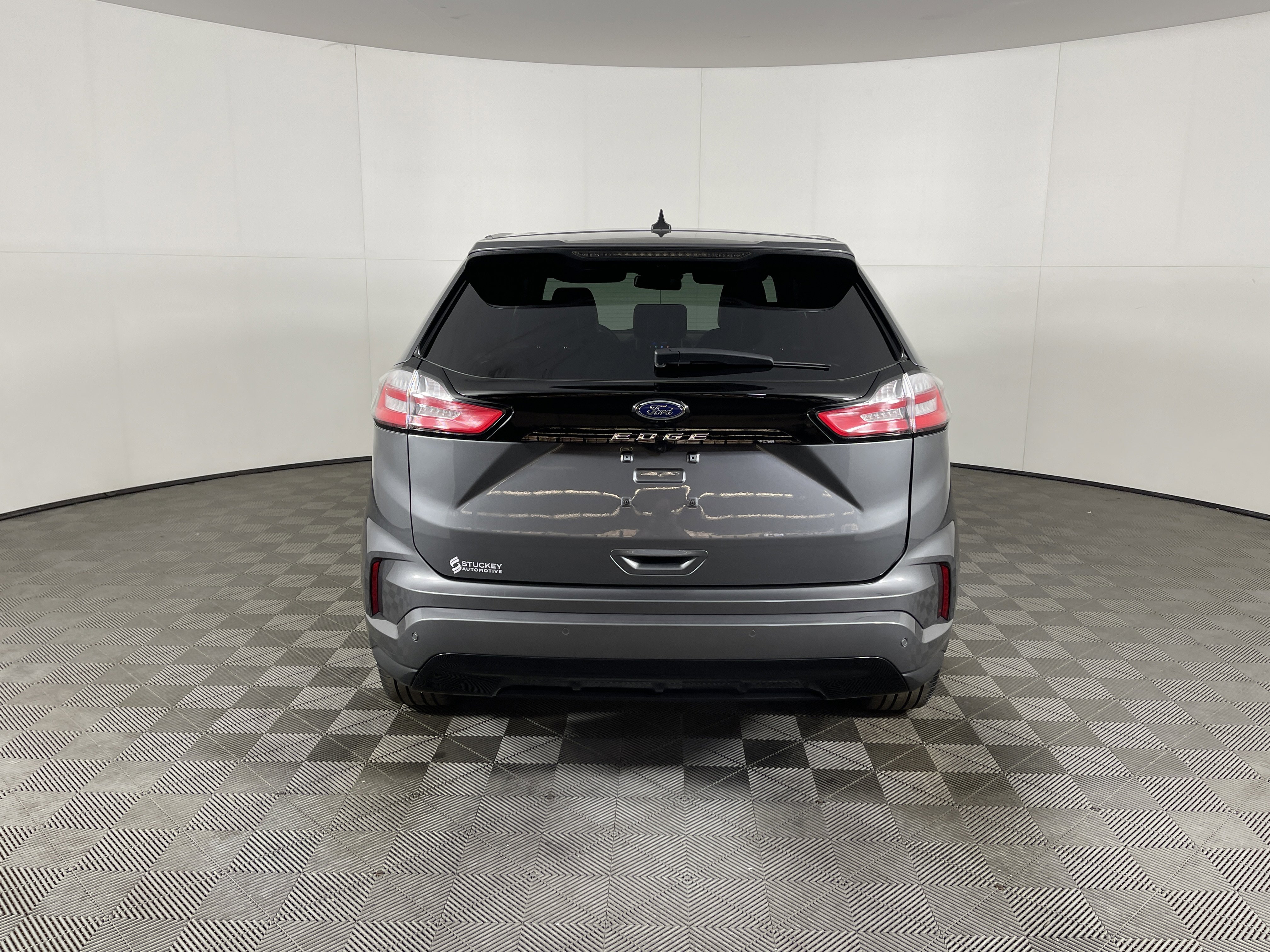 Used 2024 Ford Edge ST-Line image 4