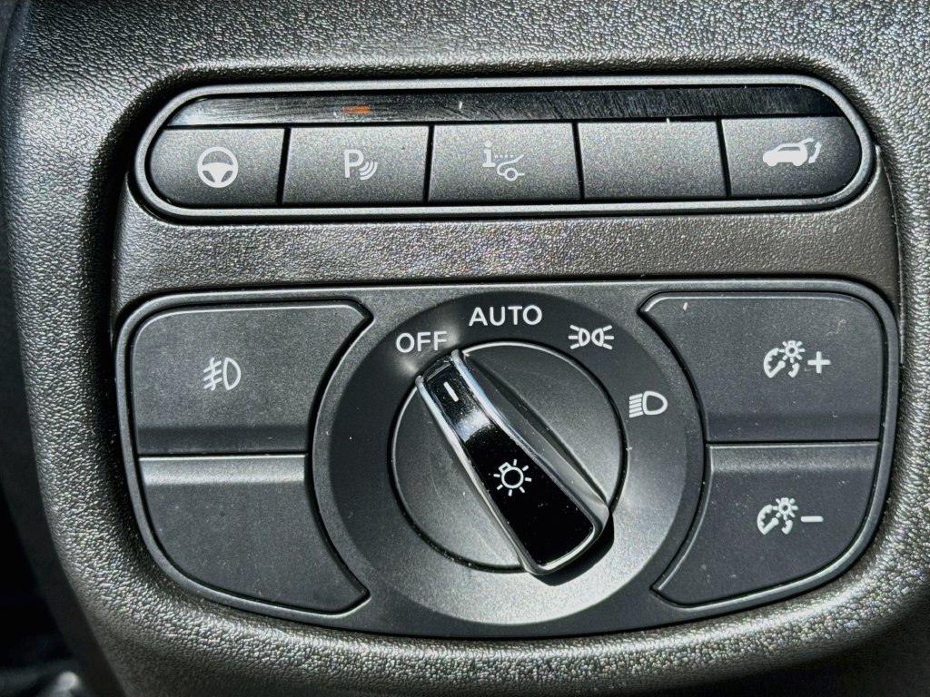 Certified 2025 INFINITI QX55 Sensory w/ Lighting Package AWD/4WD image 11