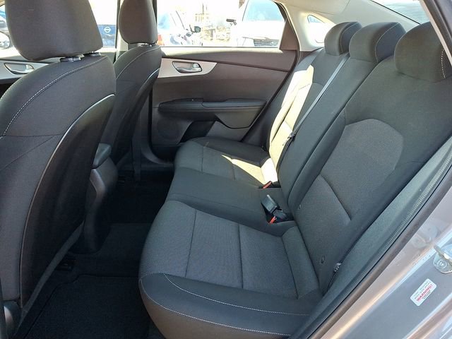 Used 2023 Kia Forte LXS image 10