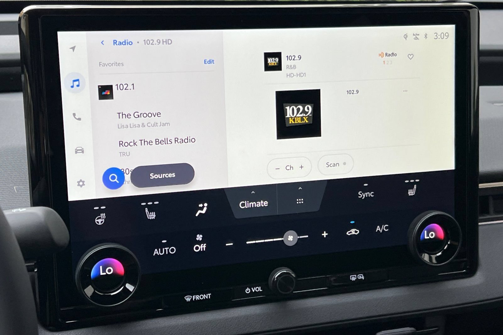 New 2026 Toyota bZ FWD image 15