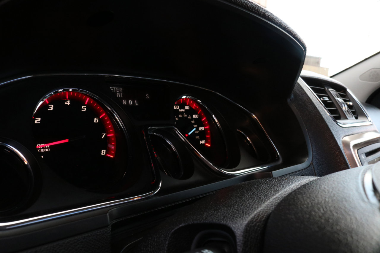 Used 2015 GMC Acadia Denali image 22