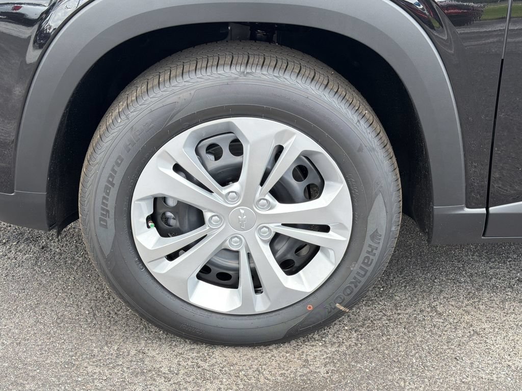 New 2026 Chevrolet Trax LS FWD image 22