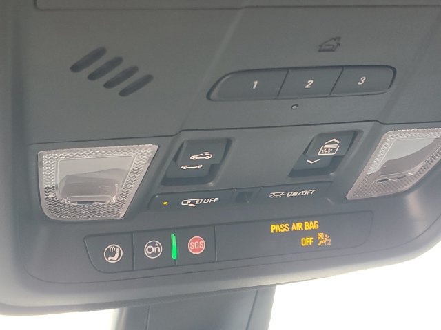 Certified 2025 Cadillac XT5 Premium Luxury w/ LPO, Floor Liner Package AWD/4WD image 28