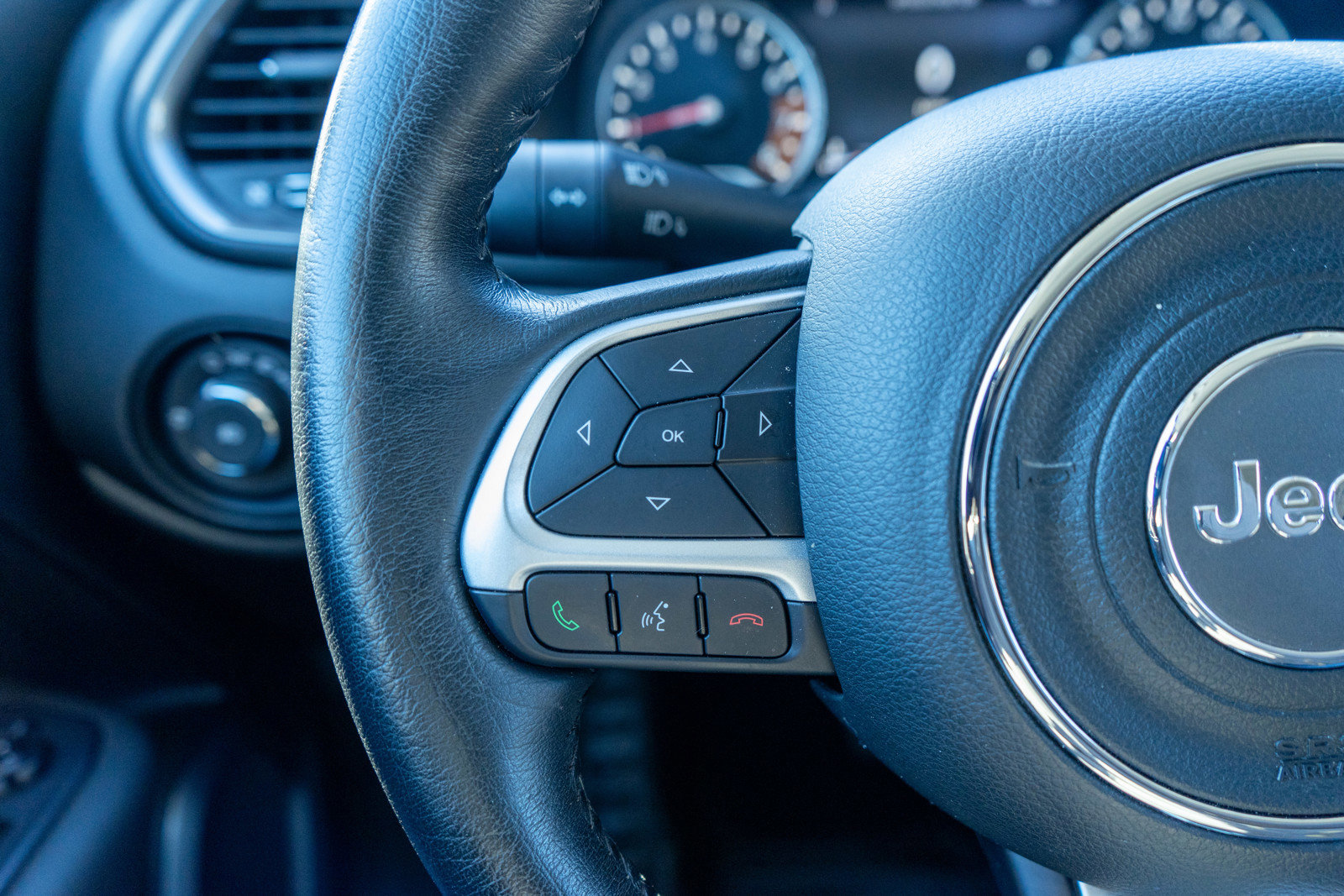 Used 2023 Jeep Renegade Limited w/ Limited Elite Group image 22