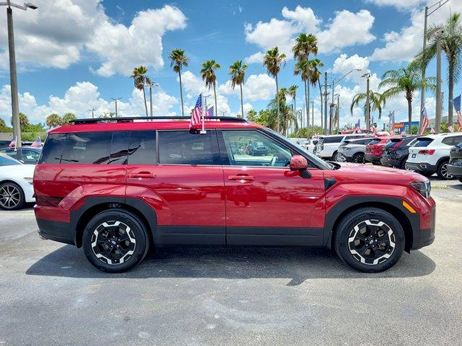 Used 2025 Hyundai Santa Fe SEL FWD image 7