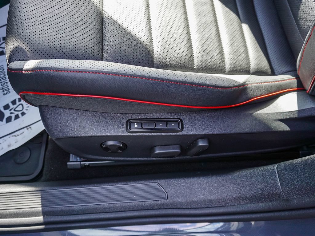 Used 2024 Volkswagen GTI SE FWD image 19