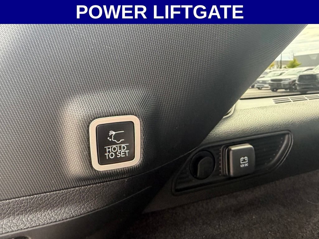 Used 2022 Jeep Grand Cherokee Overland AWD/4WD image 15