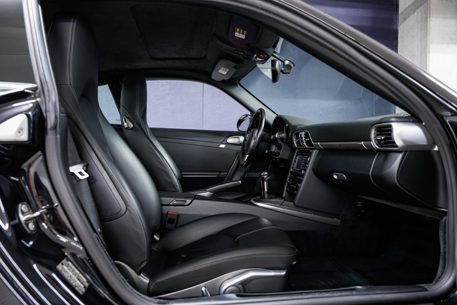 Used 2009 Porsche 911 Carrera S RWD image 26
