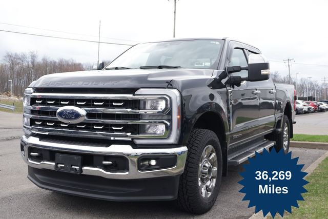 Used 2023 Ford F250 Lariat w/ Chrome Package AWD/4WD image 1