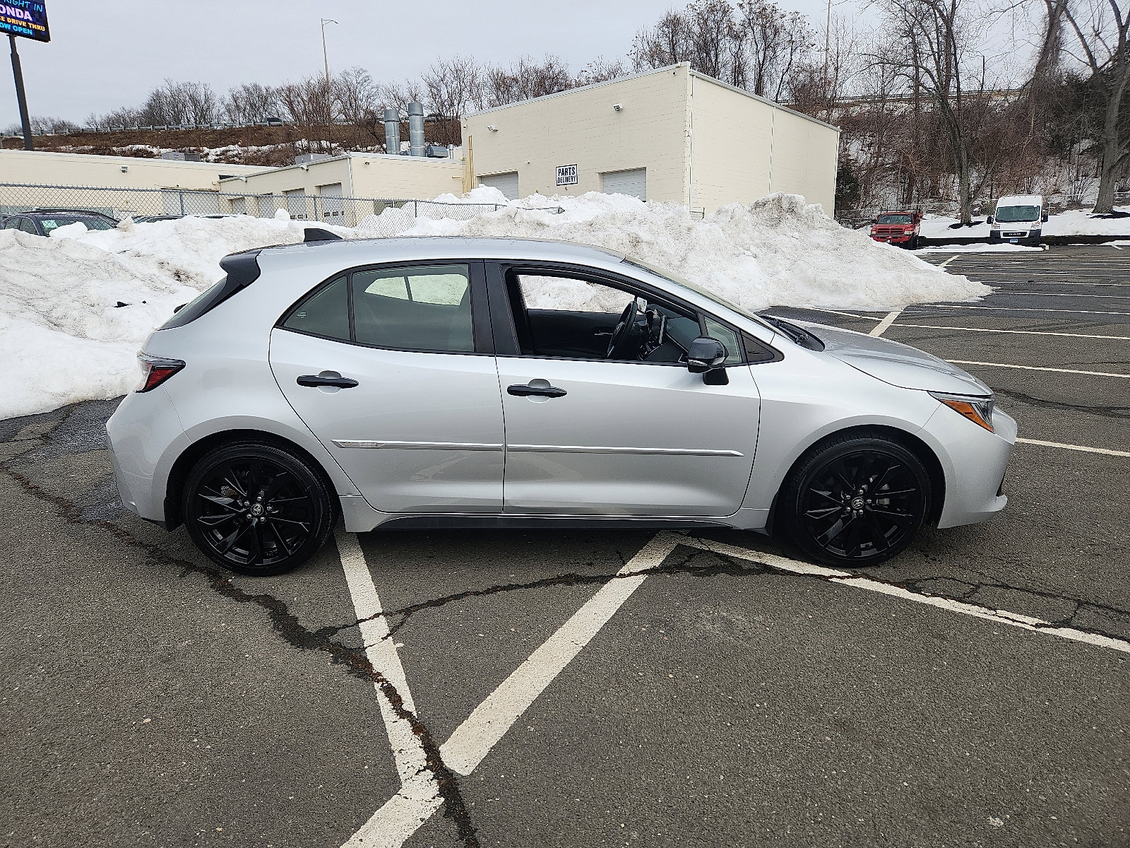 Used 2021 Toyota Corolla SE image 7