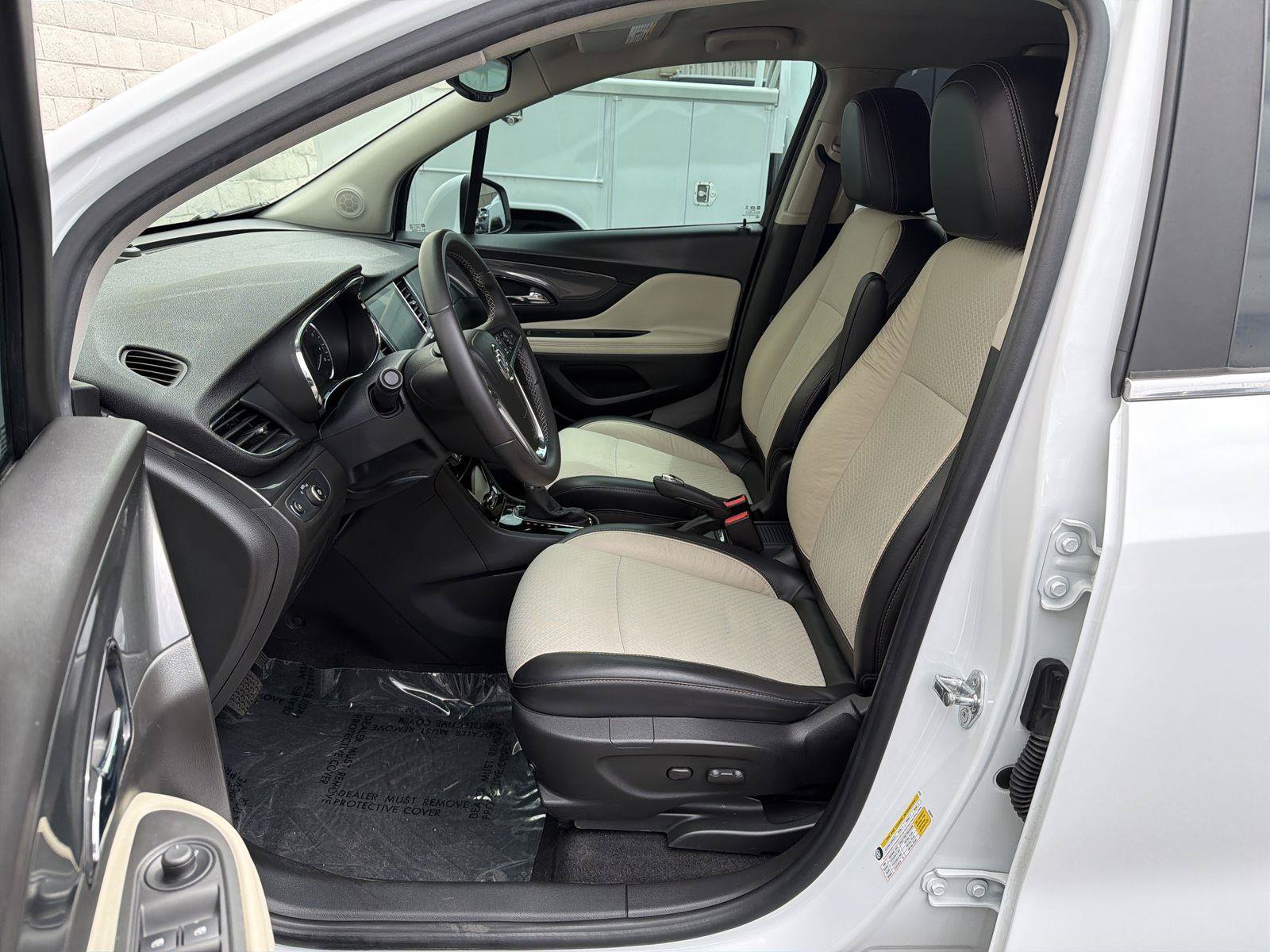 Used 2017 Buick Encore Preferred FWD image 17