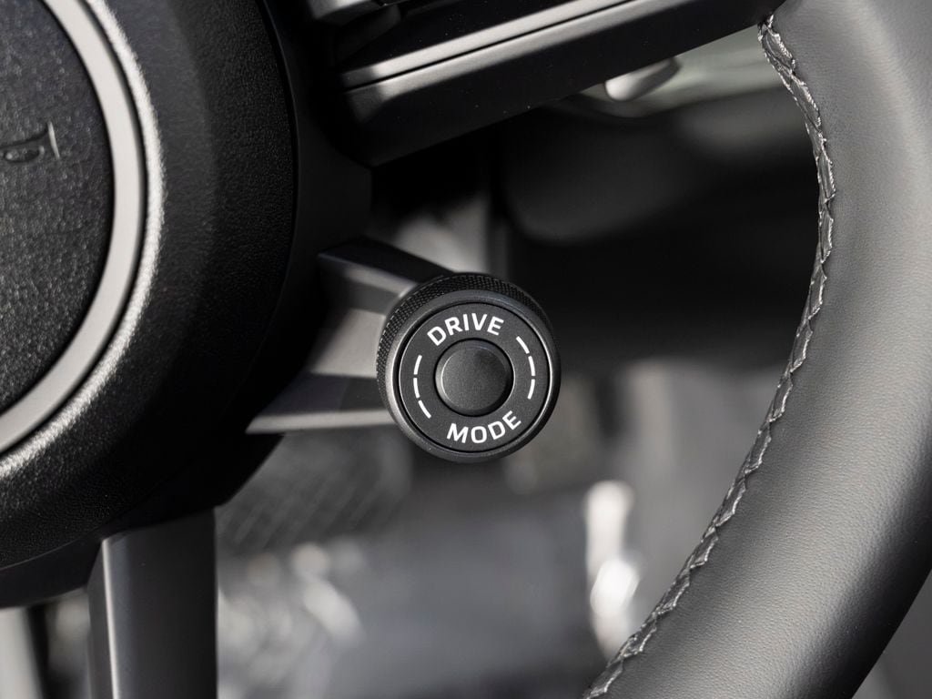 New 2026 Porsche Cayenne Coupe AWD/4WD image 29