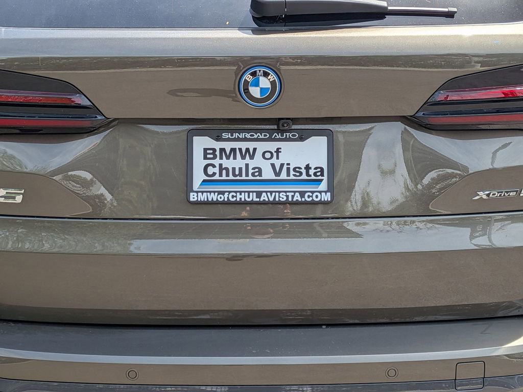 New 2026 BMW X5 xDrive50e w/ M Sport Package image 38