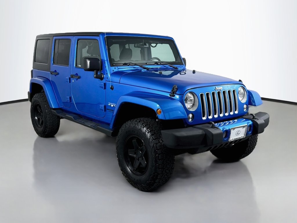 Used 2016 Jeep Wrangler Unlimited Sahara w/ Max Tow Package AWD/4WD image 3