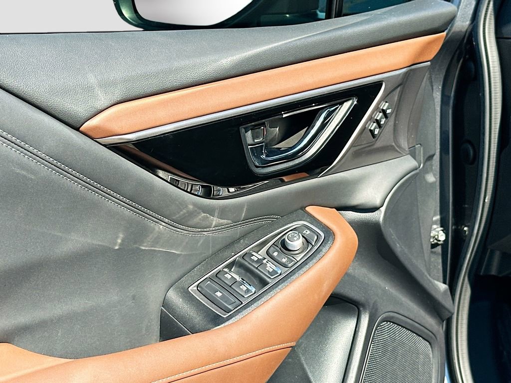 Used 2022 Subaru Outback Touring image 18