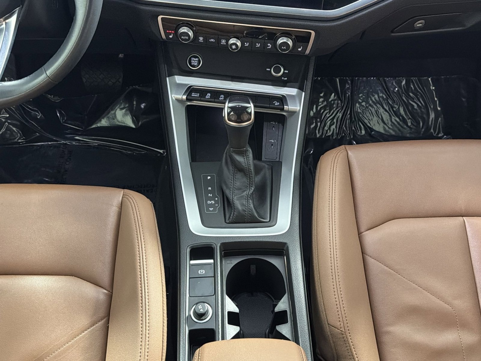 Used 2022 Audi Q3 2.0T Premium w/ Convenience Package image 21