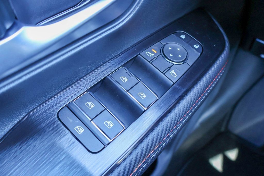 New 2026 Nissan Kicks SR image 14