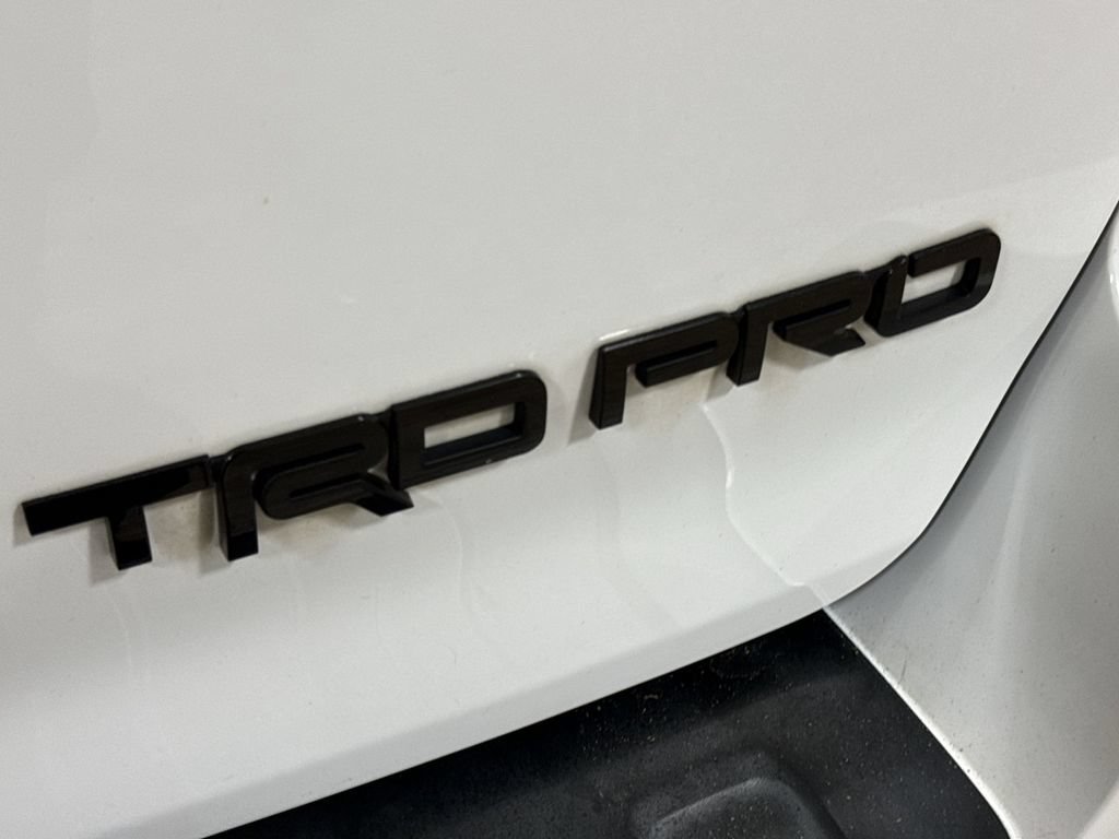 Used 2020 Toyota Sequoia TRD Pro AWD/4WD image 28