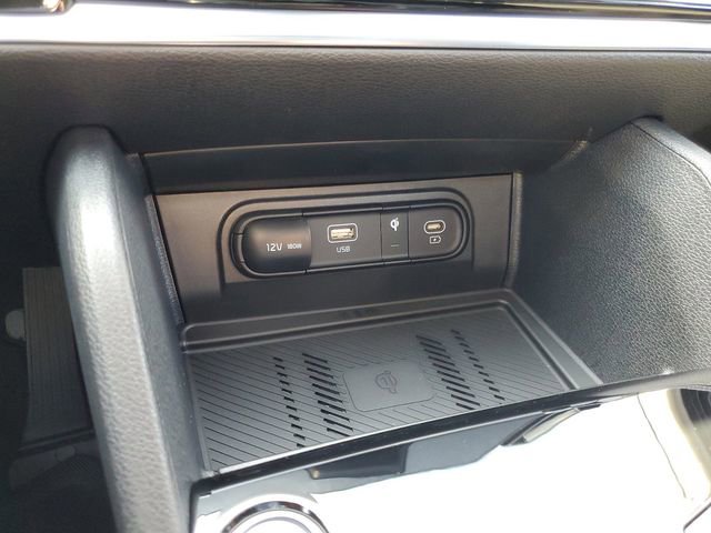 Certified 2025 Kia Sportage EX w/ Premium Package image 22