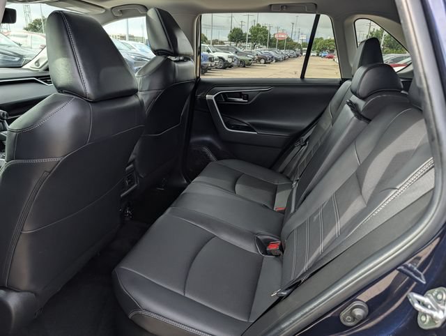 Used 2022 Toyota RAV4 Limited AWD/4WD image 28