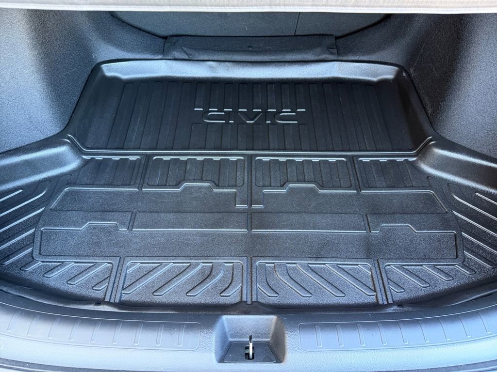 Used 2025 Honda Civic Sport image 21