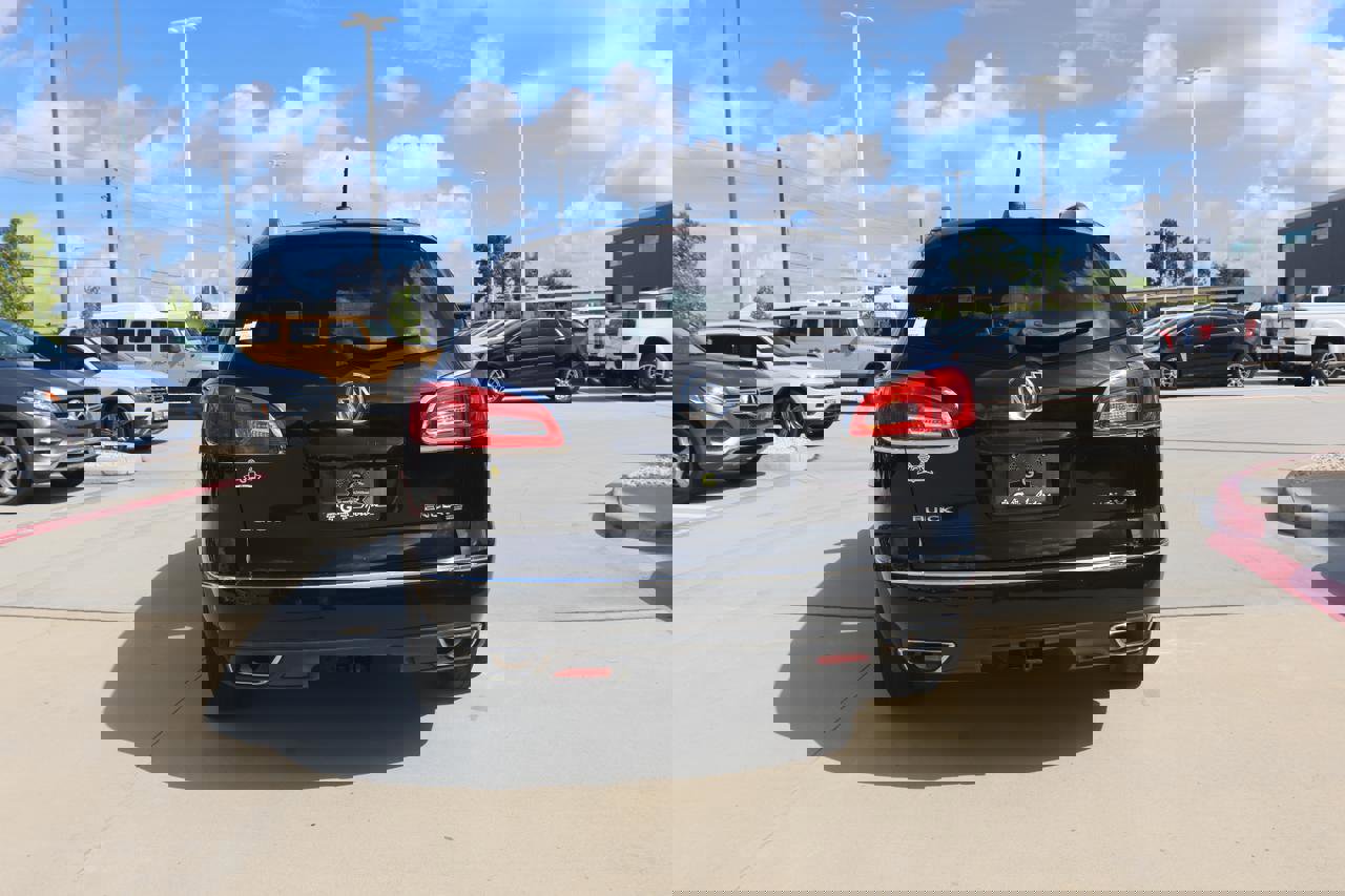 Used 2017 Buick Enclave Premium w/ Experience Buick Package image 5