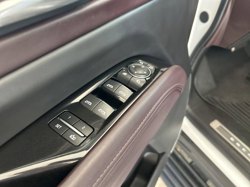 Used 2024 Cadillac Escalade V AWD/4WD image 57