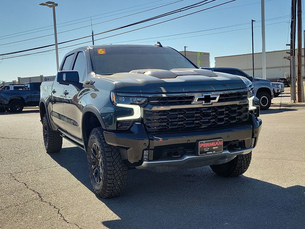 Used 2026 Chevrolet Silverado 1500 ZR2 w/ Dark Appearance Package image 2