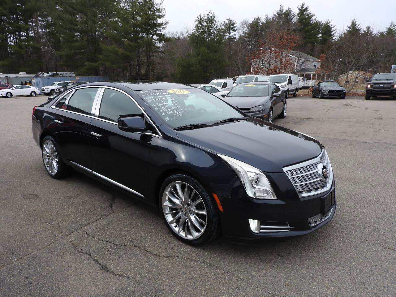Used 2013 Cadillac XTS Platinum image 2