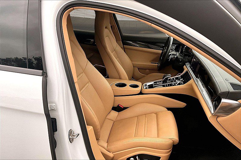 Used 2021 Porsche Panamera image 6