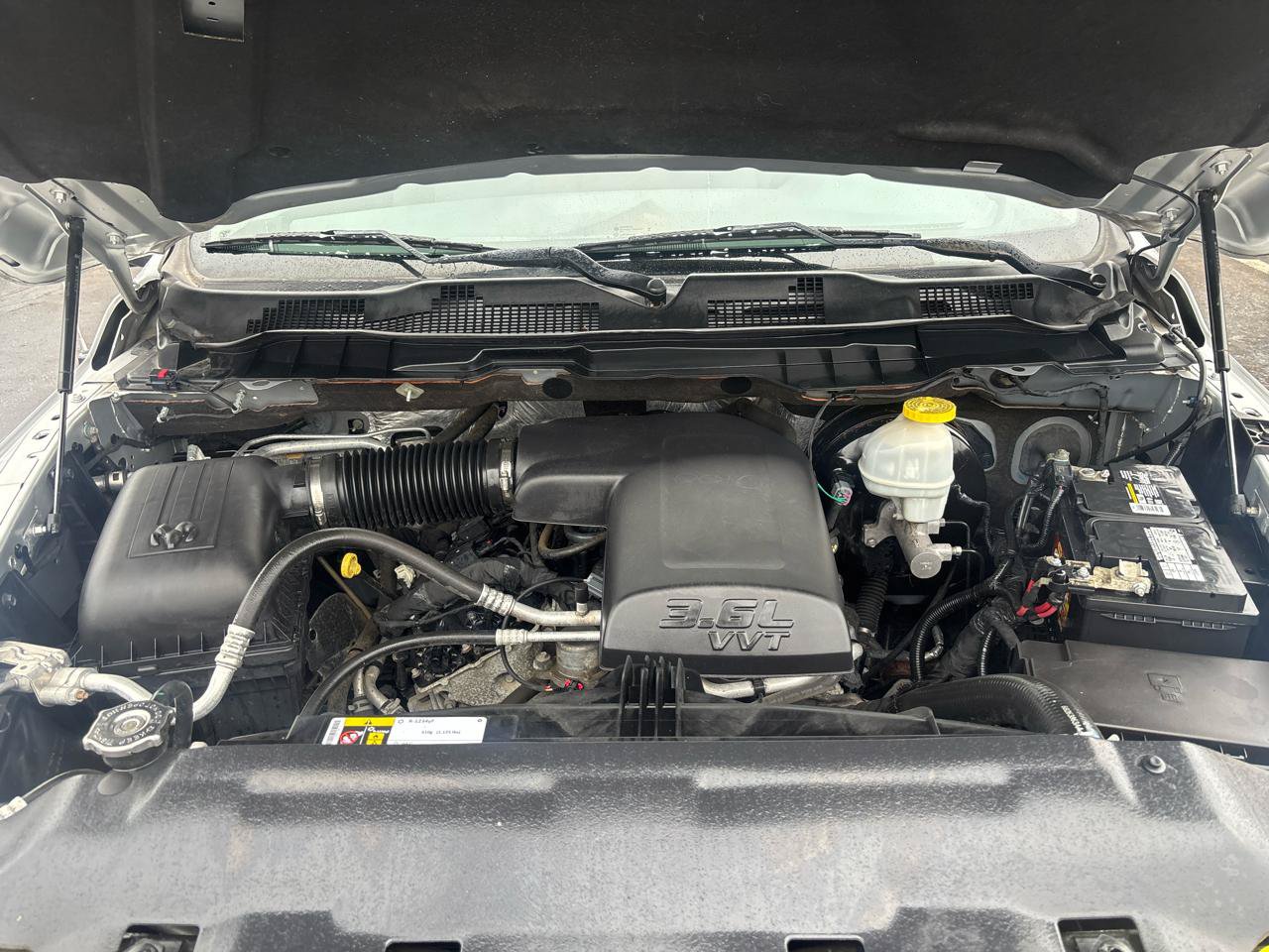 Used 2017 RAM 1500 ST AWD/4WD image 22