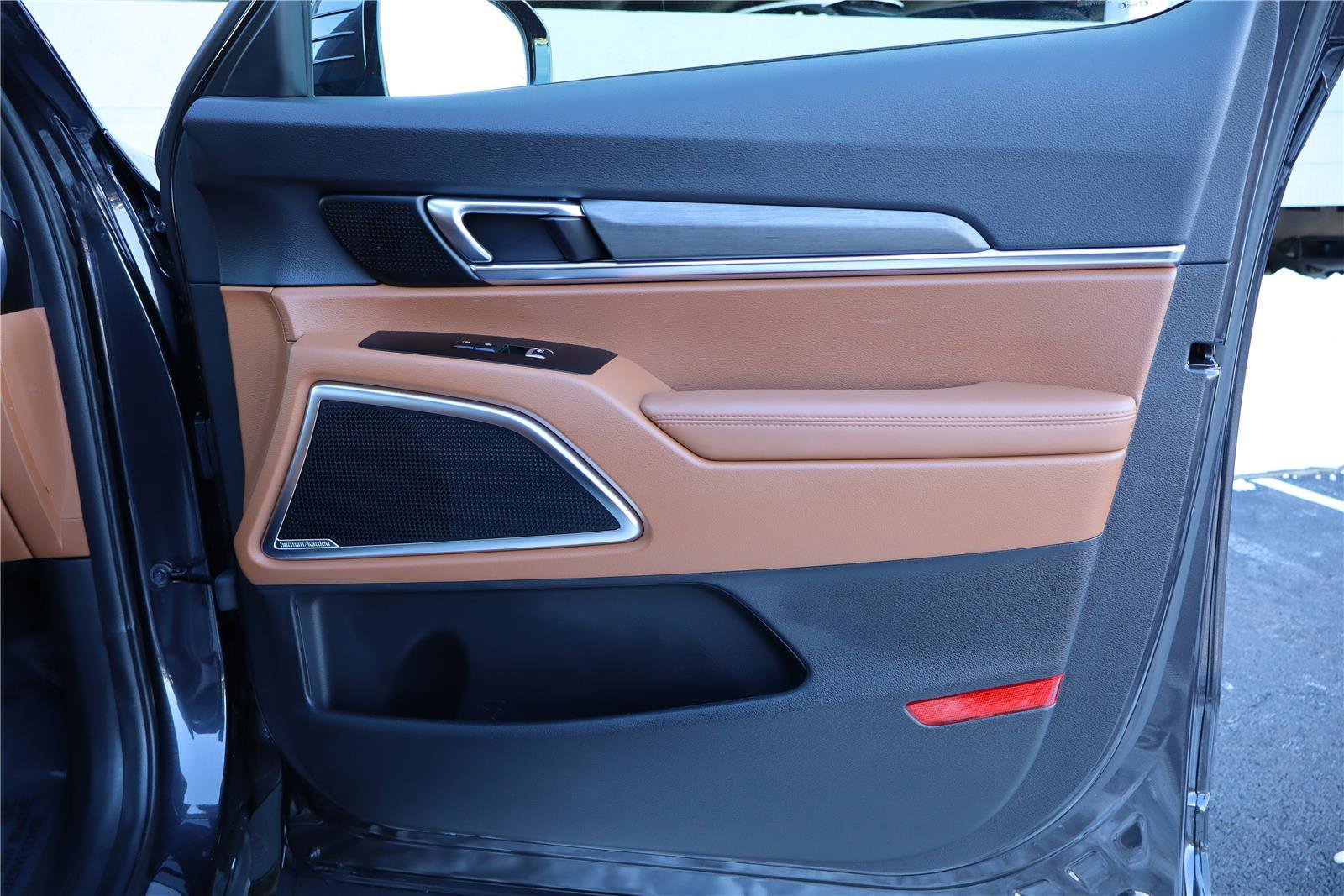 Used 2025 Kia Telluride SX Prestige X-Line image 29