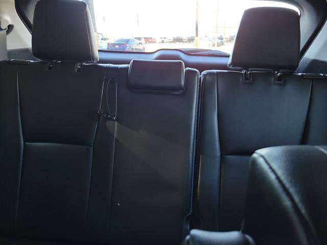 Used 2022 Toyota Highlander XLE image 8