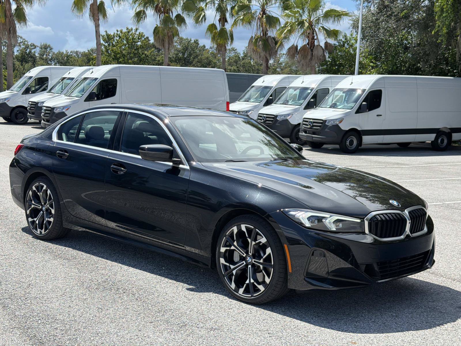 Certified 2026 BMW 330i Sedan RWD image 2