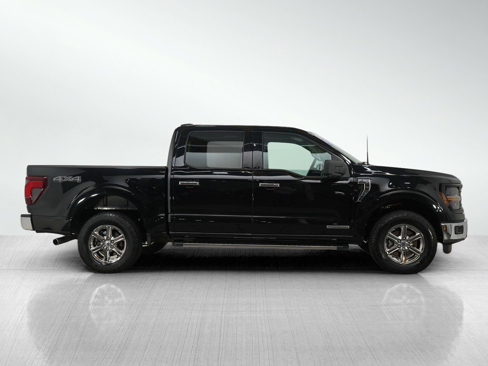 Used 2024 Ford F150 XLT w/ Mobile Office Package image 7