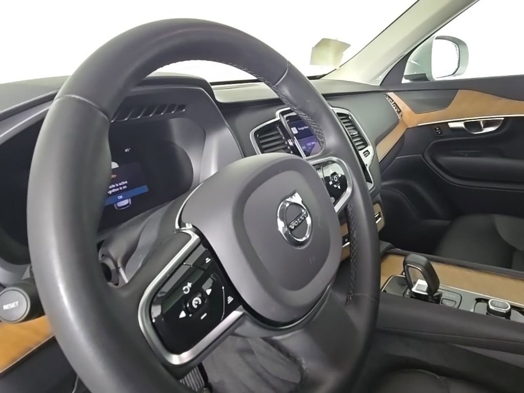 Certified 2023 Volvo XC90 B6 Plus w/ Protection Package Premier image 20