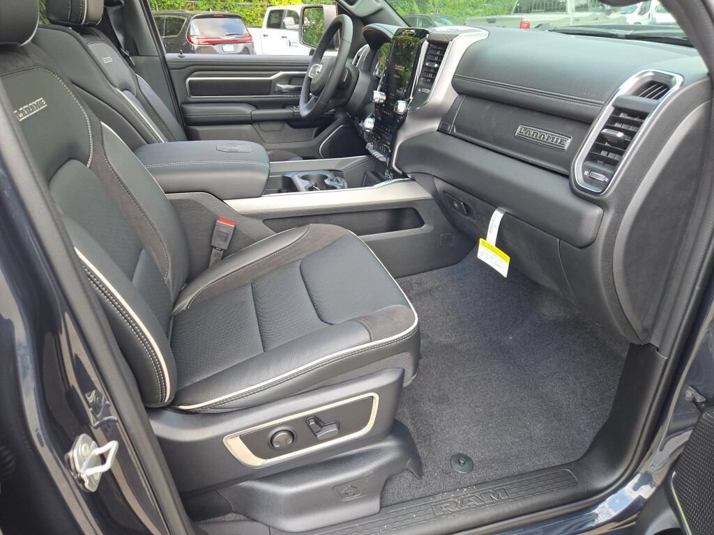 New 2027 RAM 1500 Laramie w/ Night Edition AWD/4WD image 6