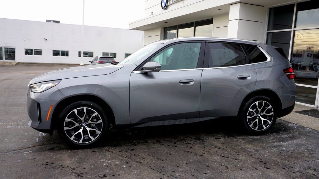 New 2026 BMW X3 xDrive30 w/ Premium Package image 2