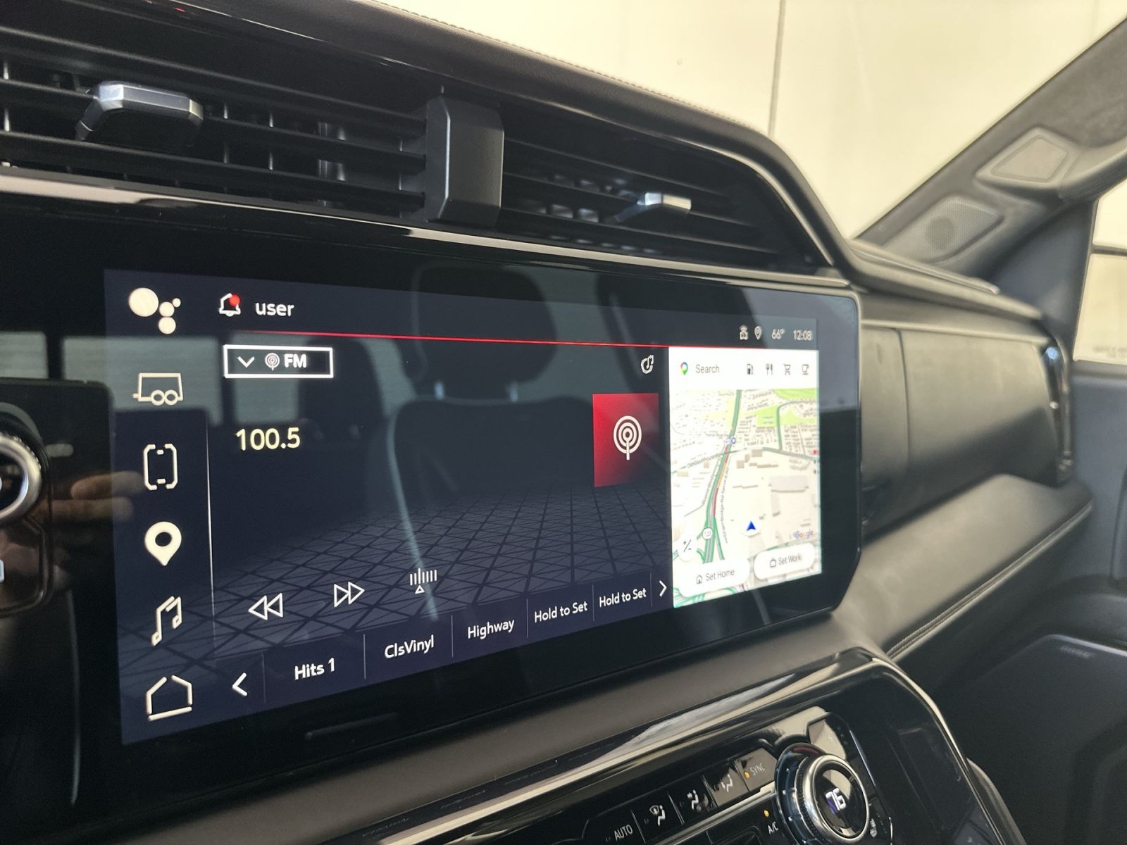 Used 2022 GMC Sierra 1500 AT4X AWD/4WD image 18