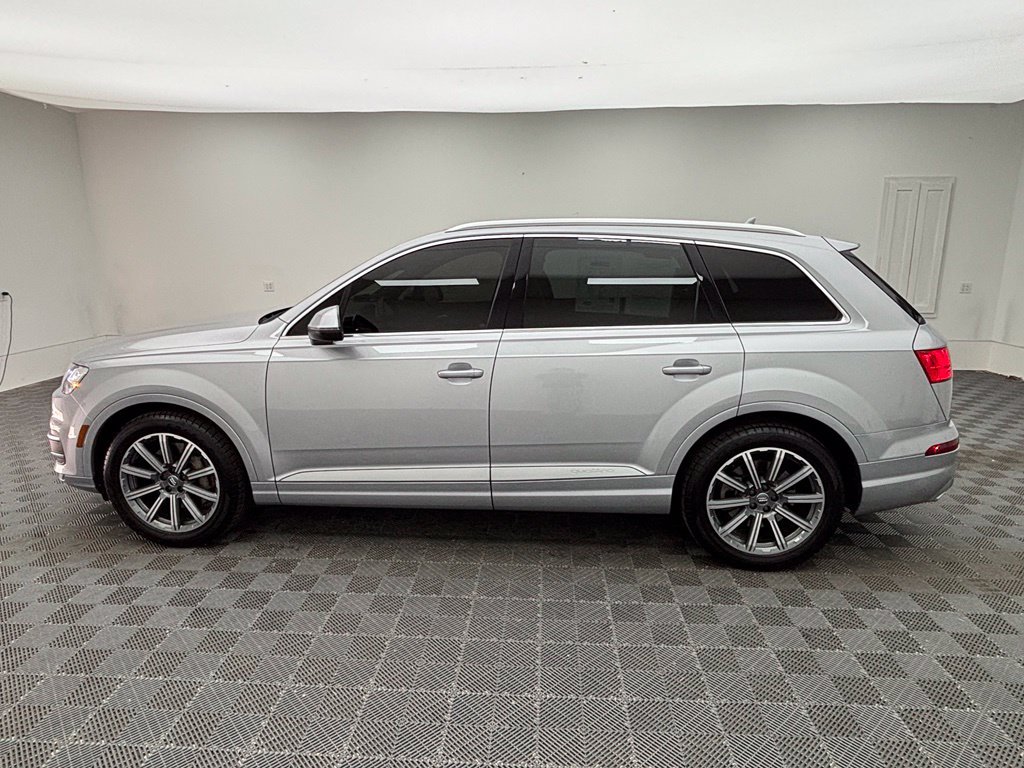 Used 2017 Audi Q7 3.0T Prestige AWD/4WD image 12