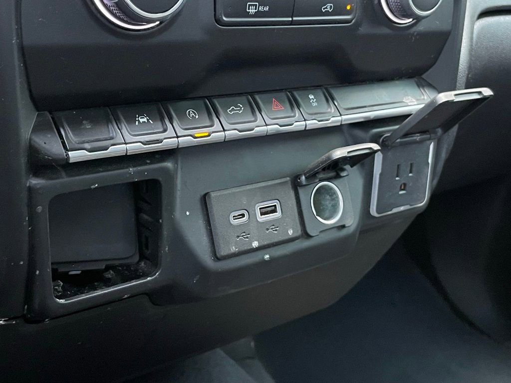 Used 2022 Chevrolet Silverado 1500 Custom image 19
