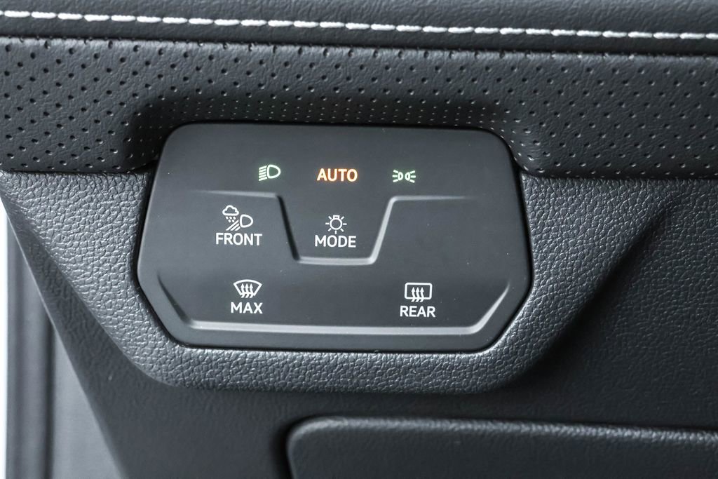 New 2026 Volkswagen Atlas SE image 22