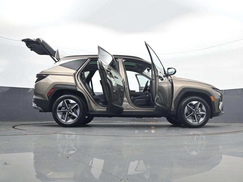 Certified 2025 Hyundai Tucson SEL w/ Tow & Go Package AWD/4WD image 37