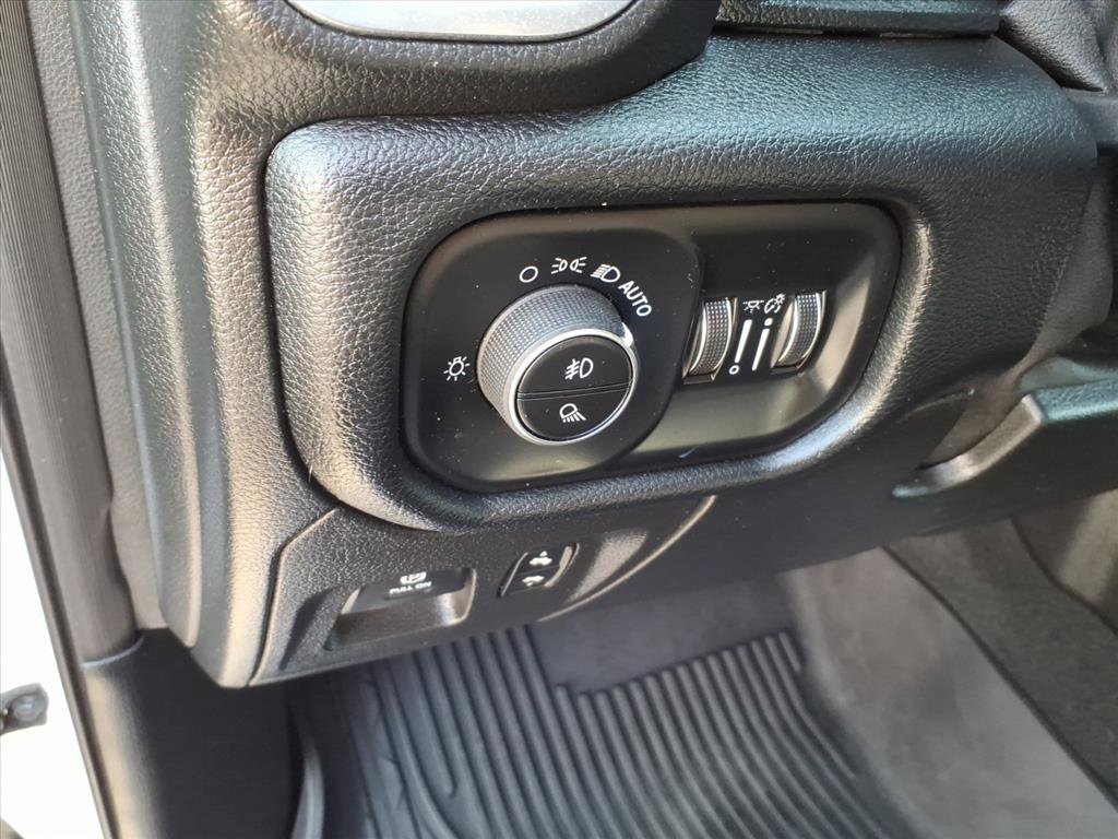 Used 2020 RAM 1500 Laramie AWD/4WD image 27