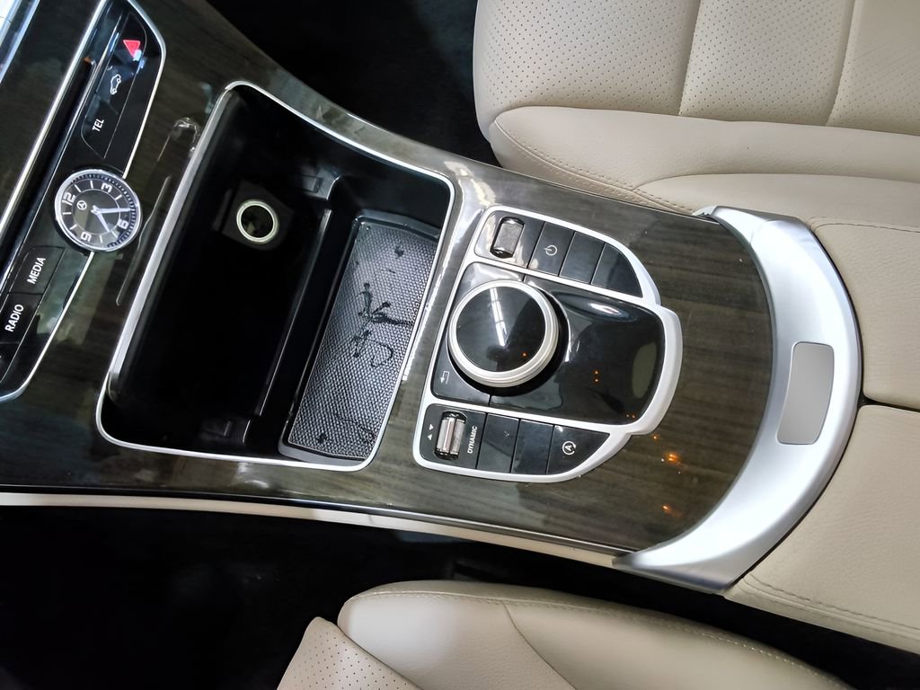 Used 2018 Mercedes-Benz C 300 4MATIC Sedan w/ Parking Assist Package image 17