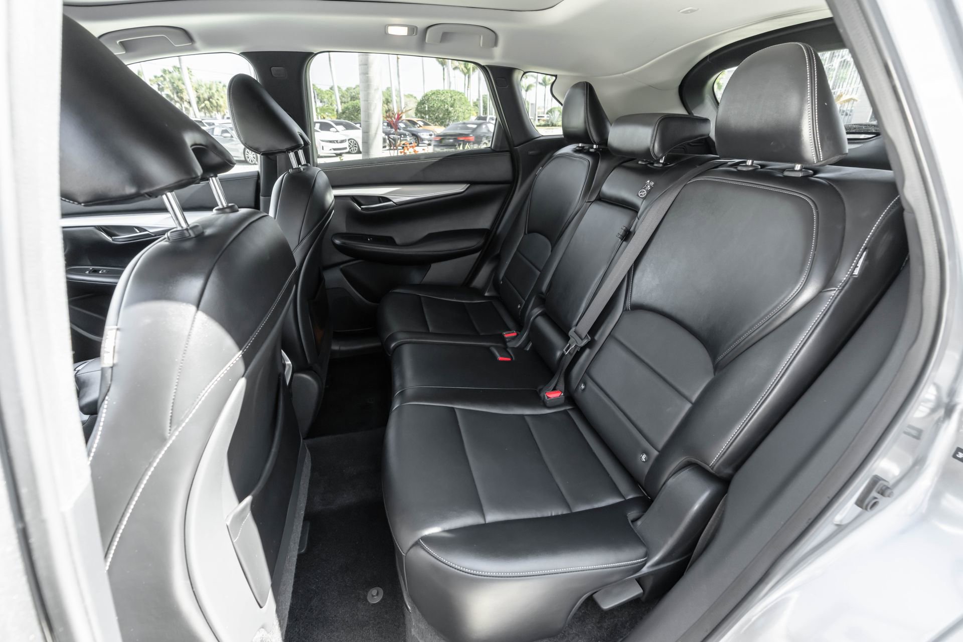 Certified 2021 INFINITI QX50 Luxe image 32