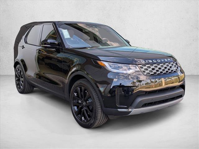 New 2026 Land Rover Discovery S image 6