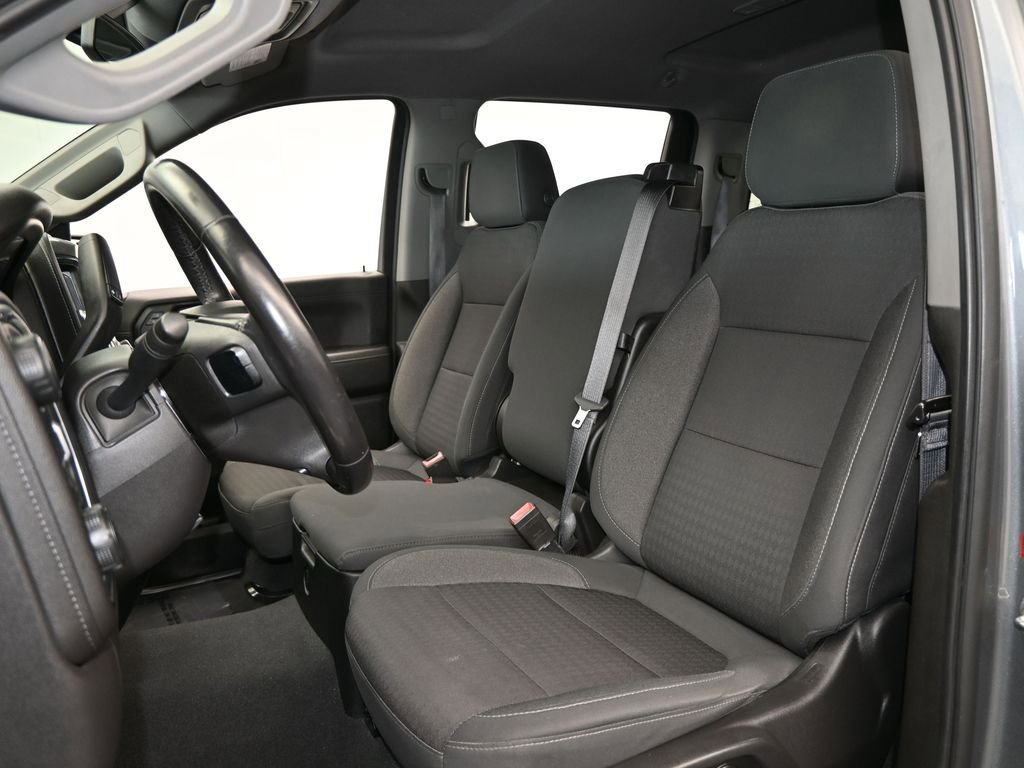 Used 2021 Chevrolet Silverado 1500 RST image 10