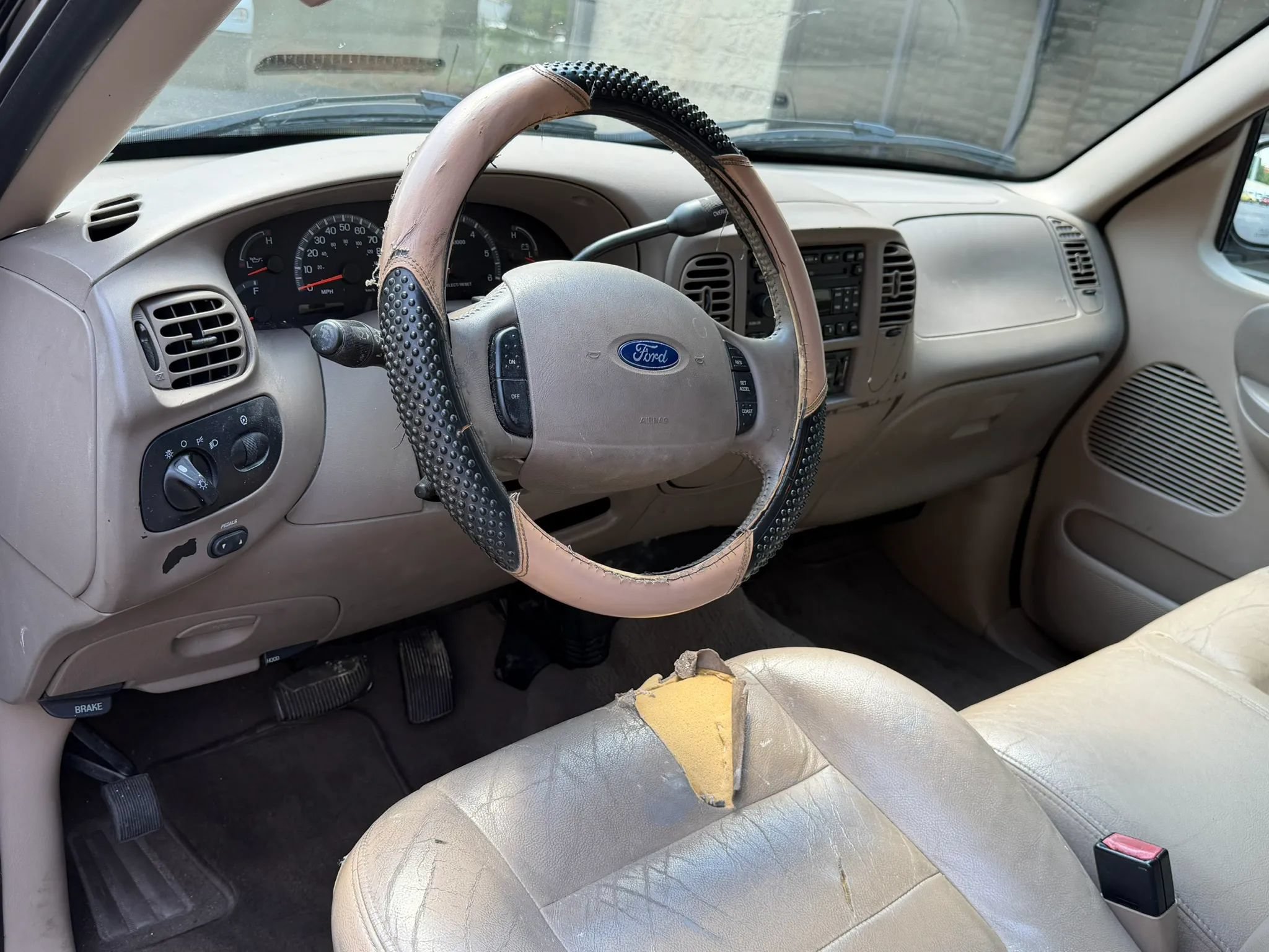 Used 2003 Ford F150 Lariat RWD image 22